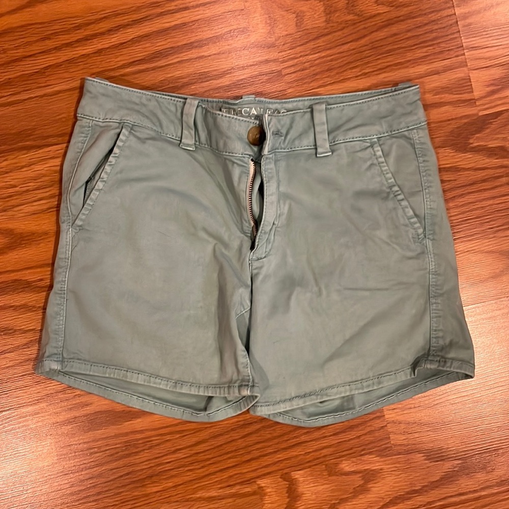 American Eagle Midi Super Stretch Shorts - Teal Blue